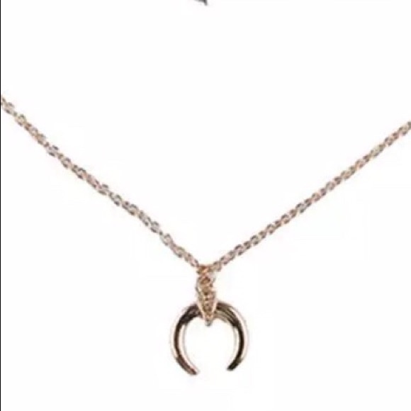 ✨A STAR IS BORN✨GOLD 3 LAYER NECKLACE‎ - Picture 5 of 7